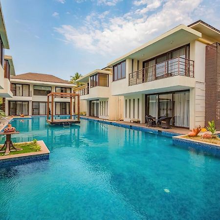 Ochre Villa- Luxury Property In Assagaon / Вагатор Екстериор снимка