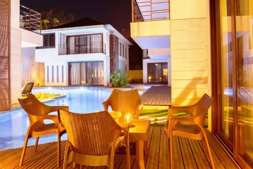 Ochre Villa- Luxury Property In Assagaon / Вагатор Екстериор снимка
