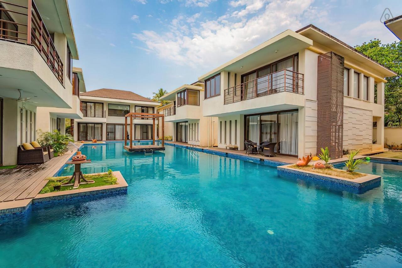 Ochre Villa- Luxury Property In Assagaon / Вагатор Екстериор снимка